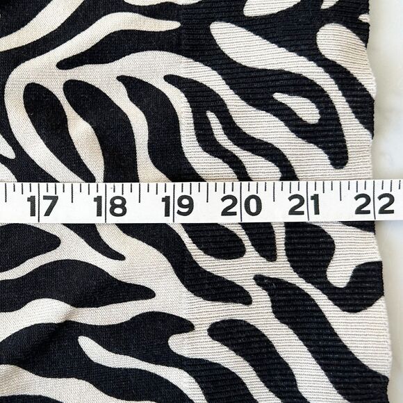 Josephine Chaus Silk Blend Leopard Print Cardigan Sweater - Women's M - Picture 11 of 11